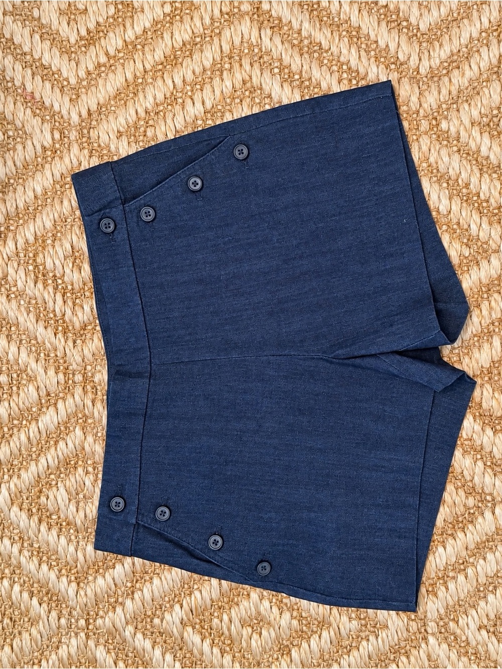 Banana Republic Women’s Denim Shorts, Size 28 / 6